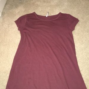 T-shirt dress maroon